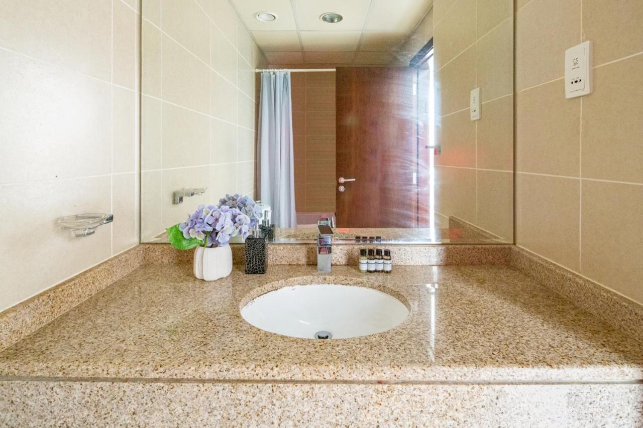 Frank Porter - Goldcrest Executive Apartment Dubai Luaran gambar
