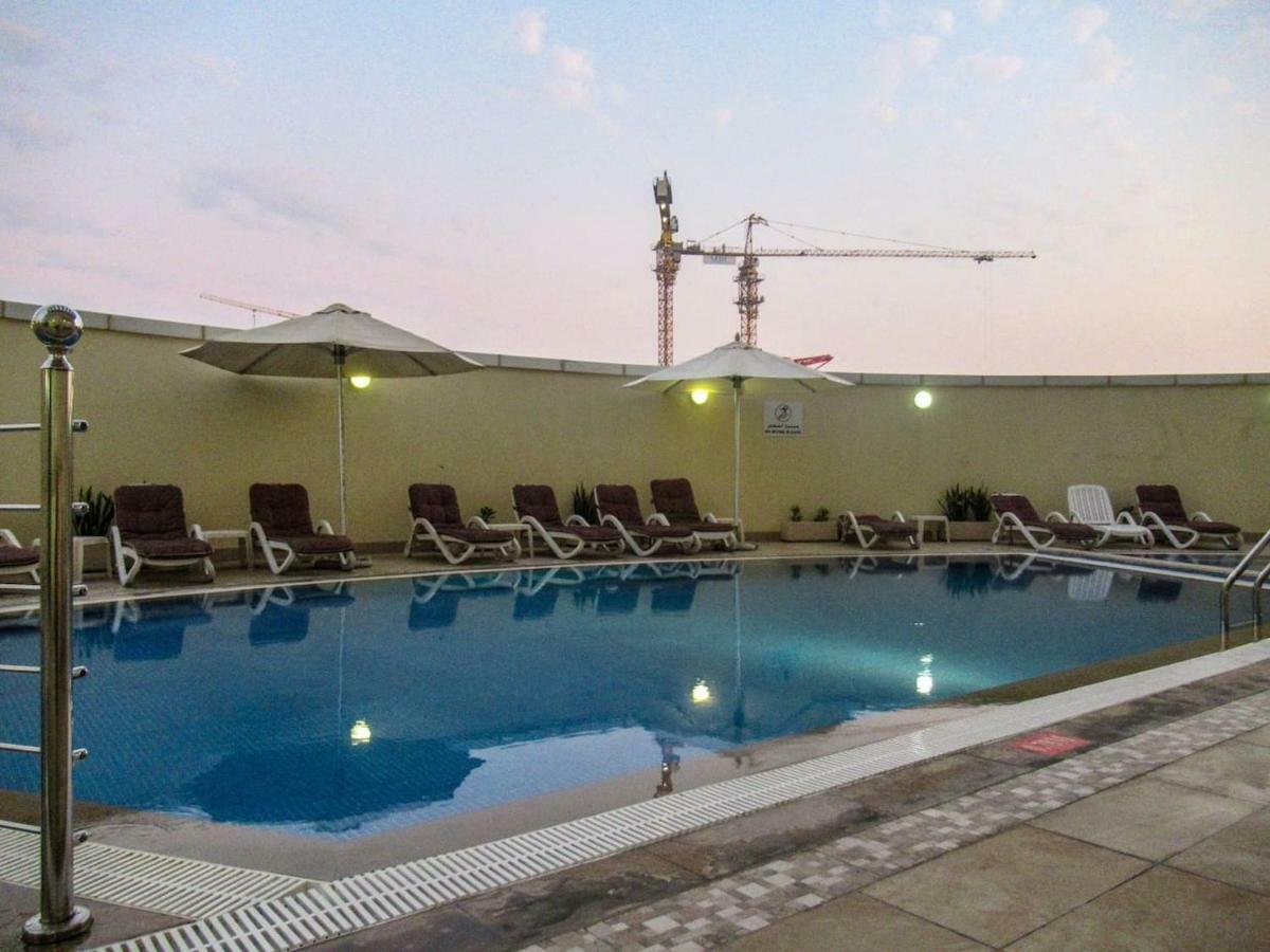 Frank Porter - Goldcrest Executive Apartment Dubai Luaran gambar